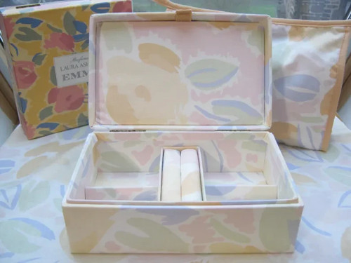 Laura ashley vintage 80s - laura, emma