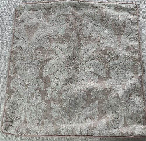 Laura ashley martigues - laura, cushion