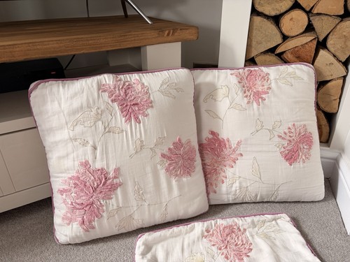 Laura ashley embroidered - ashley, x3