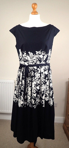Laura ashley size 40 - size,