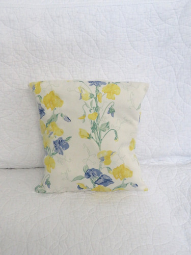Small cushion cover - cushion, laura