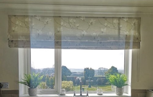 Laura ashley floral fabric - laura,